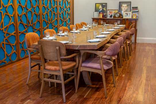 Hazev Restaurant Interior 21